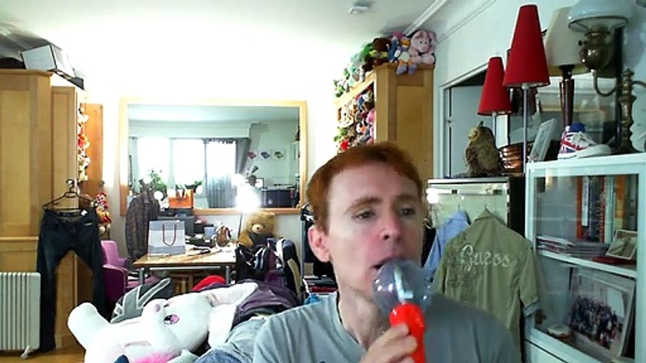 Wiwi égratigne "à mon enfant" de Georges Marie Soucramanien