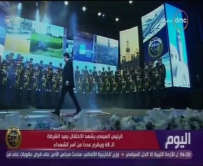 مصطفى حجاج: مشاركتى فى تكريم أسر شهداء الشرطة "وسام على صدرى"