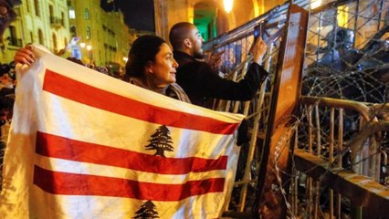 Lebanon 'seeks $4-5bn' in foreign loans amid financial crisis