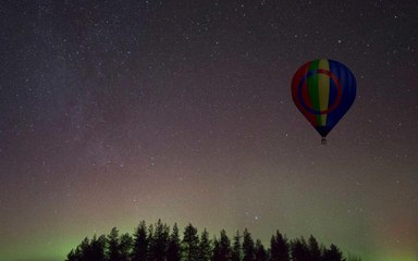 This Hot-air Balloon Ride Is the Most Magical Way to See the Northern Lights