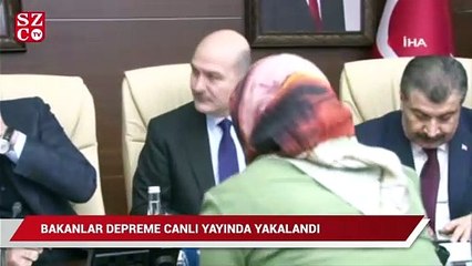 下载视频: Bakanlar depreme canlı yayında yakalandı