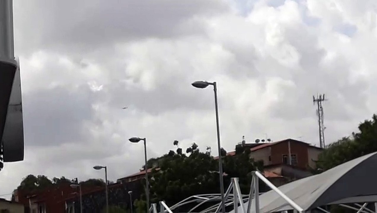 [SBFZ Spotting]Boeing 737-800 PR-GXC antes de pousar em Fortaleza vindo de Recife (23/01/2020)