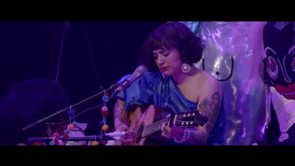 Mon Laferte - Tu Falta De Querer