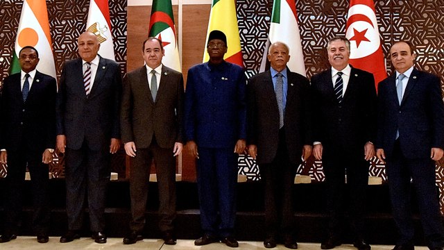 African foreign ministers meet in Algeria over Libya conflict