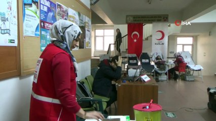 Diyarbakır İl Milli Eğitim Müdürlüğü'nden Kızılay’a kan bağışı seferberliği