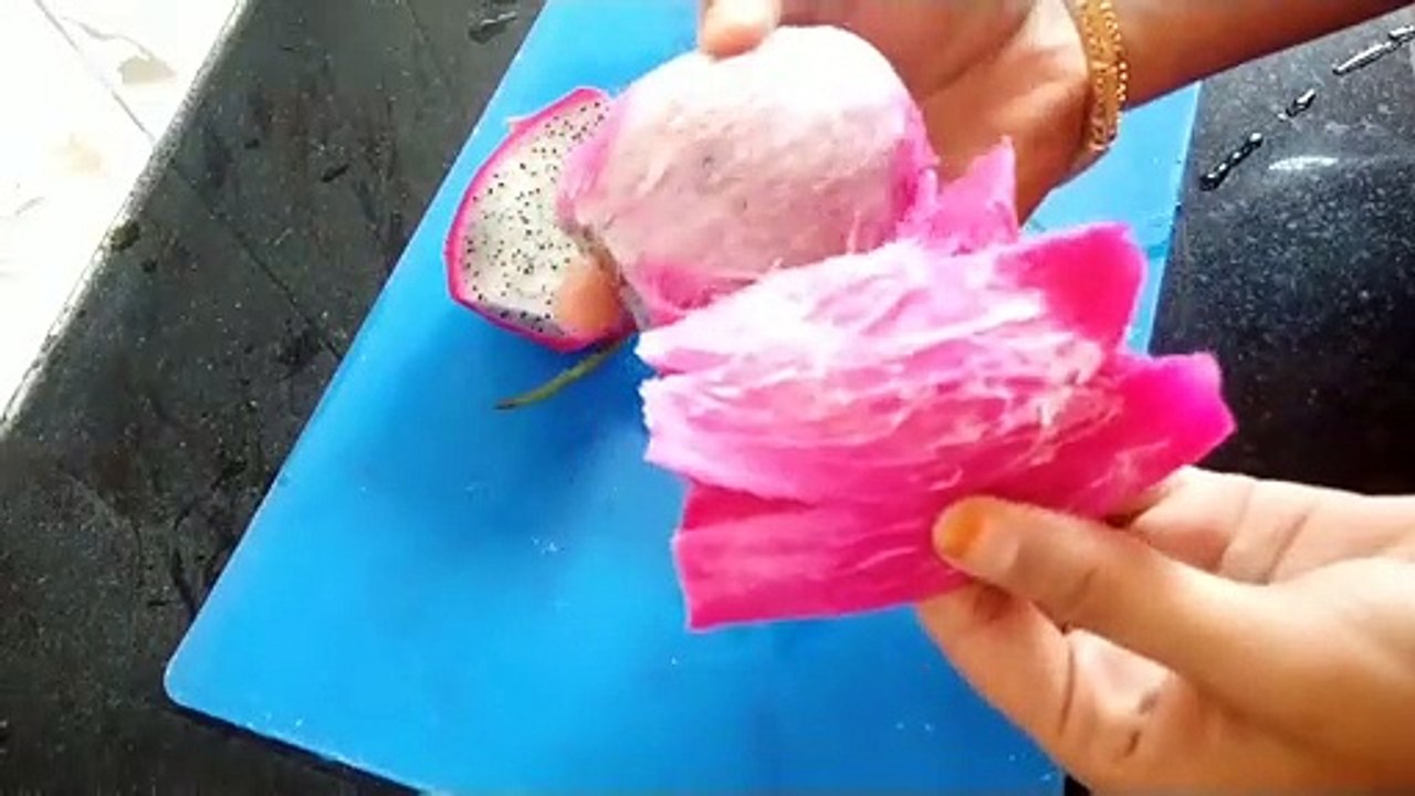 How to make Dragon Fruit Ice cream Milkshake | Health Benefits of Dragon Fruit