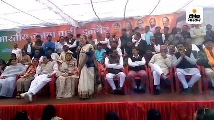 सीएए केन्द्र ने बनाया है और उसे राज्य को मानना ही पड़ेगा- सुमित्रा महाजन