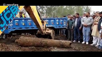 Indian villagers find 11-foot cannon believed to be 150-years-old buried in field