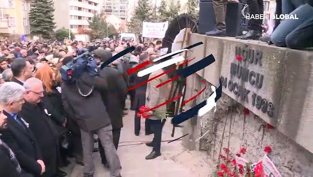 Gazeteci-yazar Uğur Mumcu ölümünün 27'nci yılında anıldı