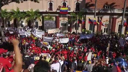 Guaidó descarta negociar com Maduro