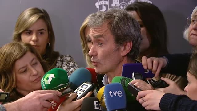 Sanidad estudia dos casos de coronavirus en España poco probables