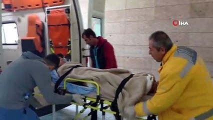 İşçileri taşıyan traktör devrildi: 6 yaralı