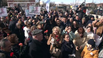 Uğur Mumcu, hayatını kaybettiği aracın önünde anıldı
