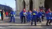 Chorégraphie des opposants à la réforme des retraites, lors de la manifestation intersyndicale du 24 janvier 2020 à Orléans