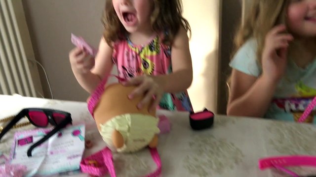 LOL Surpresa Brinquedos Surpresa com Sophia, Isabella e Alice