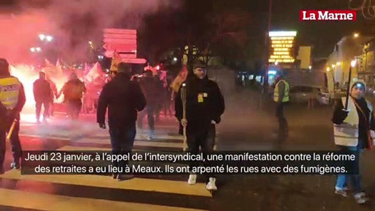Manifestation intersyndicale contre la réforme des retraites du gouvernement à Meaux.