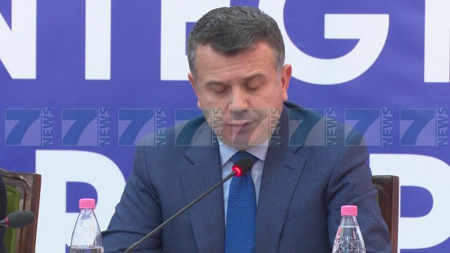 SOCIALISTET, OPTIMISTE PER HAPJEN E NEGOCIATAVE BRENDA VITIT - News, Lajme - Kanali 7