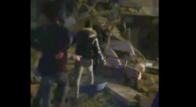 Doğu Anadolu'yu sallayan depremden üzücü görüntüler