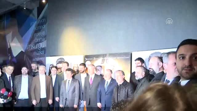 Bakan Akar ve Bakan Varank, Türkler Geliyor: Adaletin Kılıcı filmini izledi