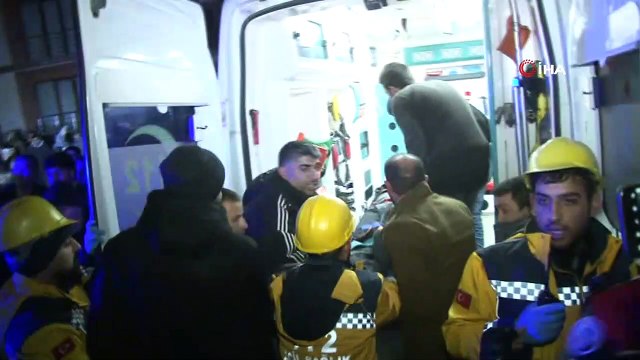 Enkaz altından kurtarma çalışmaları sürüyor!