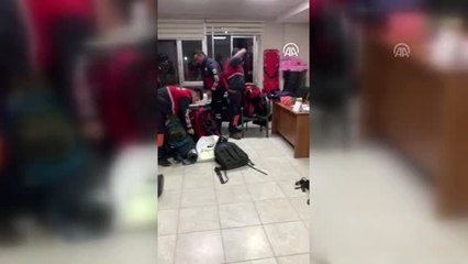 Deprem nedeniyle Elazığ ve Malatya'ya çevre illerden destek ekipler gönderildi