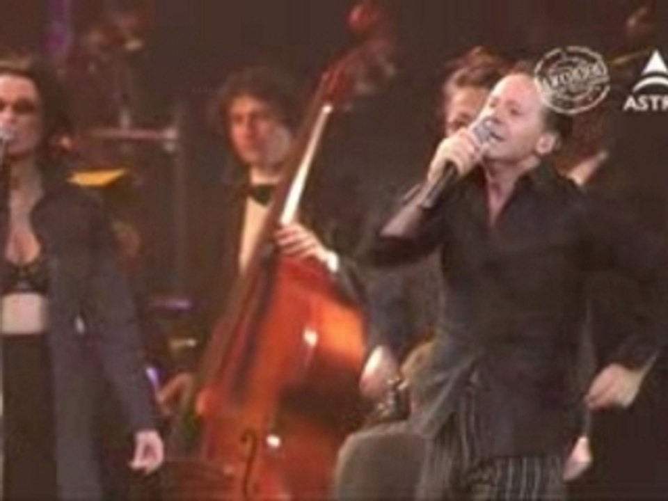 Simple Minds - Alive And Kicking