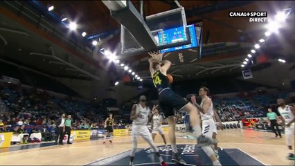 Les sublimes actions s'enchaînent à Pau  - Basketball CL