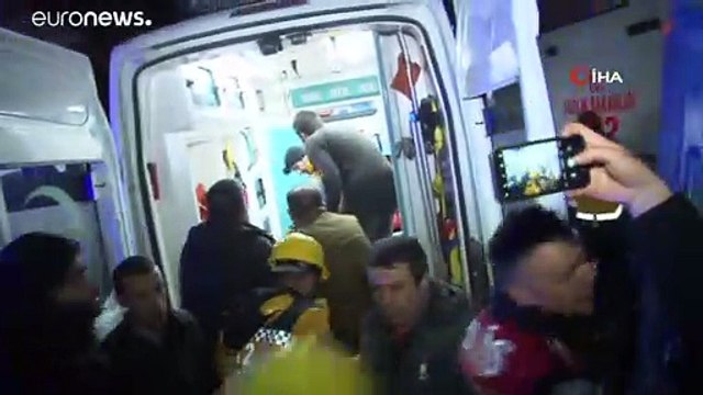 Землетрясение в Турции: число жертв растёт