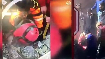 Enkazdan bir kadın daha 15 saat sonra böyle çıkarıldı