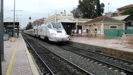 Salida Alvia S-730. #fotoferroviaria #frikitrenes #trainspotters