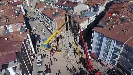 Enkaz Altında Kalan Vatandaşın 112 İle Görüşmesi Ses Kayıtlarına Böyle Yansıdı