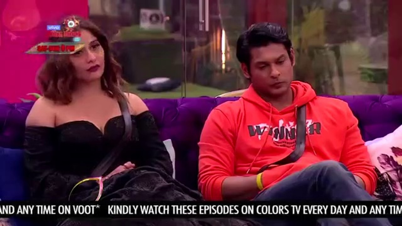 BiggBoss 13 Weekend ka Vaar mein Salman Khan ji ne Siddharth and Asim ko danta