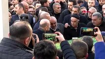 Elazığ cumhurbaşkanı erdoğan depremde ölen anne ve oğlunun cenaze namazına katıldı-1