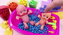 Learn Colors Baby Doll Bath Time MandMs Chocolate and Ice Cream Cups Surprise Toys