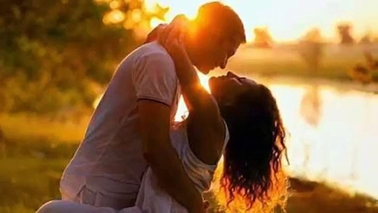 Bas Yeh 5 Words Bol Do koi Bhi Ladki Aapke Piche Pad jayegi    5 Simple Words To Impress A Girl