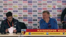 Prosinecki: “Biz havlu atmıyoruz, buradayız”