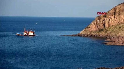 Ayvacık açıklarında gırgır teknesi karaya oturdu - 2