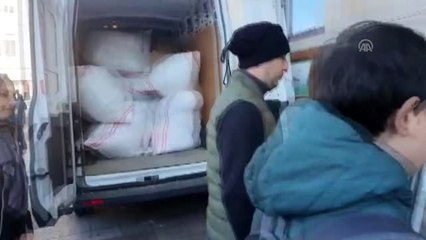 Karadeniz'den Elazığ'daki deprem bölgesine ekip ve yardım desteği