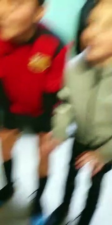 U13-6ème J- Le vestiaire des sudistes est en folie après ce beau succès.