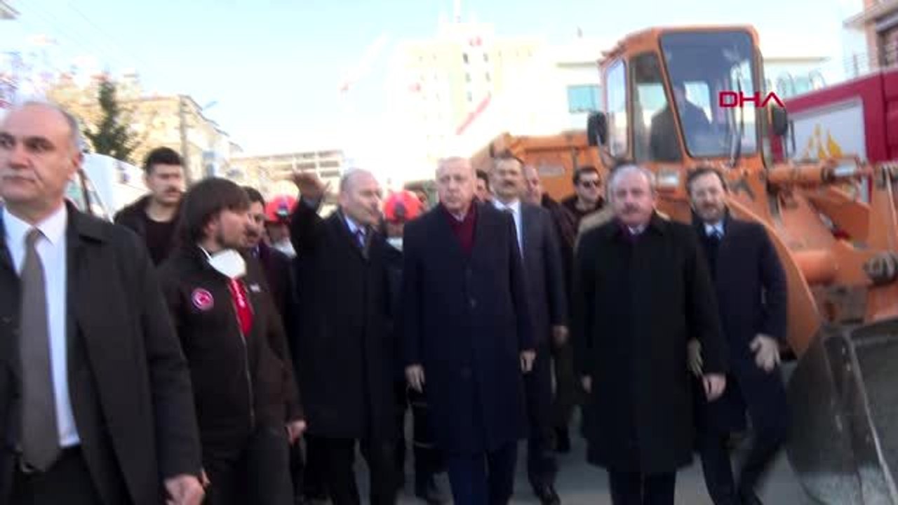 Cumhurbaşkanı erdoğan arama kurtarma çalışmalarını inceledi