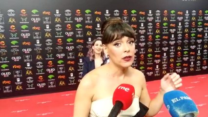 Bleén Cuesta en la alfombra roja