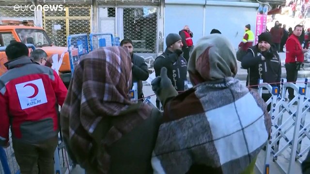 Στους 35 οι νεκροί από τον σεισμό-Αγωνία για τους αγνοούμενους