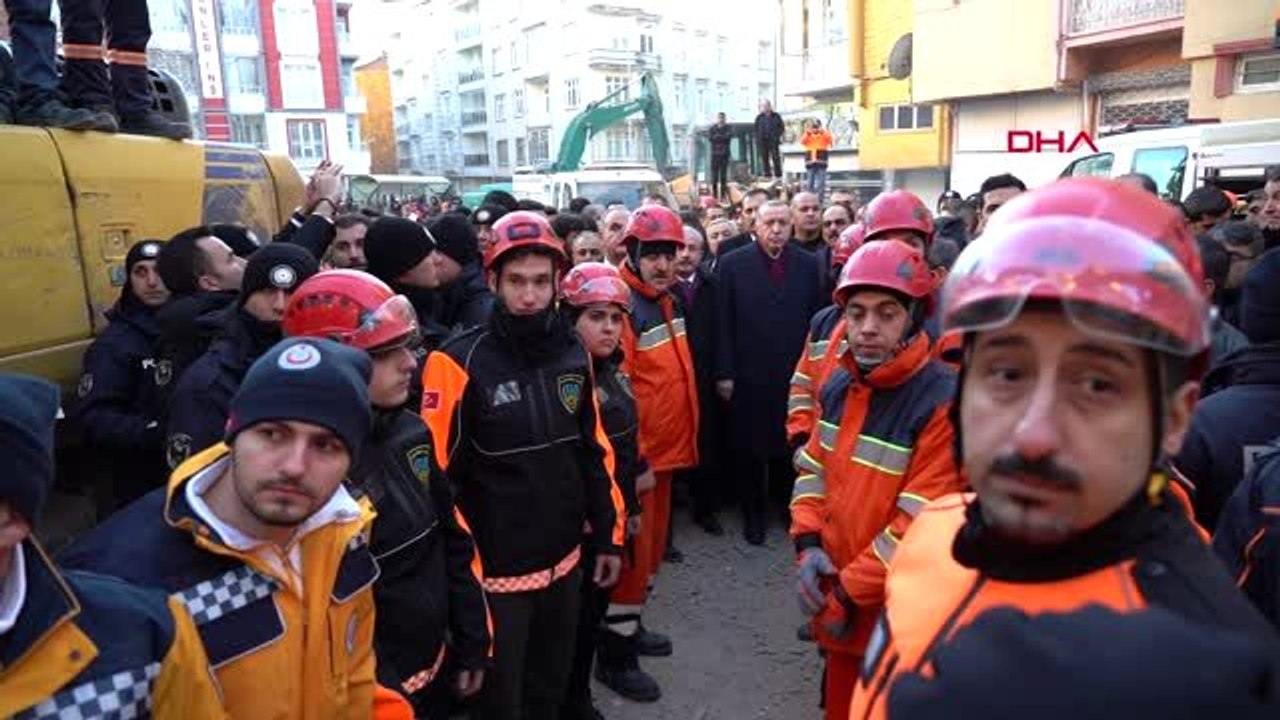 Cumhurbaşkanı erdoğan arama kurtarma çalışmalarını inceledi - 2