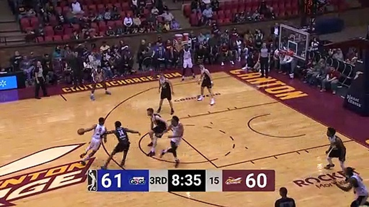 Phil Booth (19 points) Highlights vs. Canton Charge