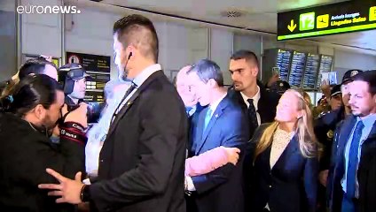 Sánchez alega "problemas de agenda" para não receber Guaidó
