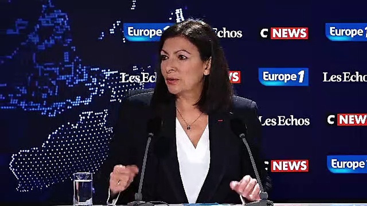 "La population qui vit à Paris est composée à 80% de classes moyennes et de catégories populaires", selon Anne Hidalgo