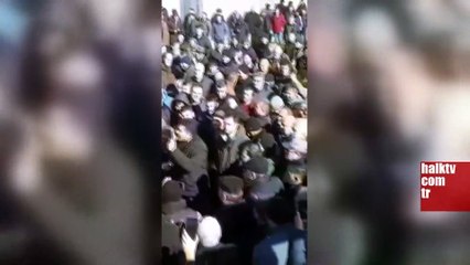 Çorum'da çiftçiler isyan etti: Devlet benim malımı almayıp Mısır'da soğan getiriyor