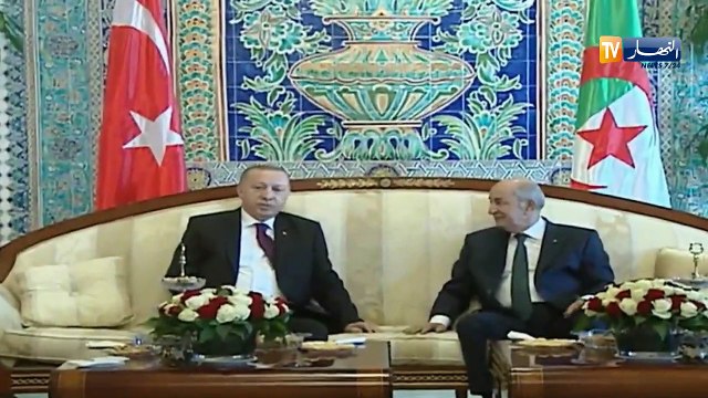 رئيس الجمهورية عبد المجيد تبون يستقبل الرئيس التركي رجب طيب أردوغان