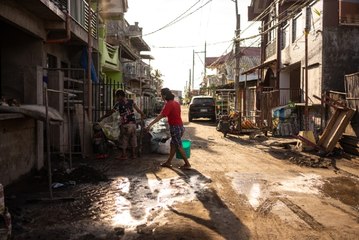 Batangas residents come home as Taal Volcano alert level lowered