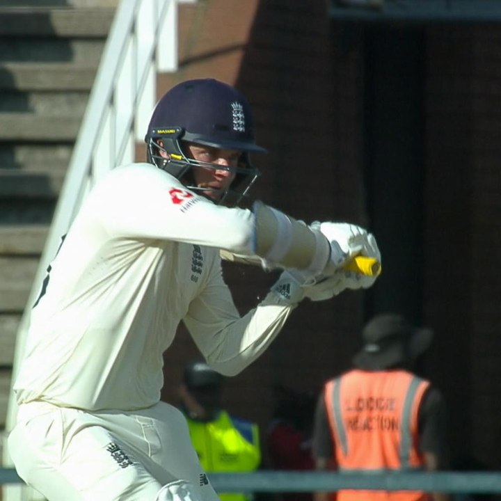 Curran hits entertaining 35 as England dominate